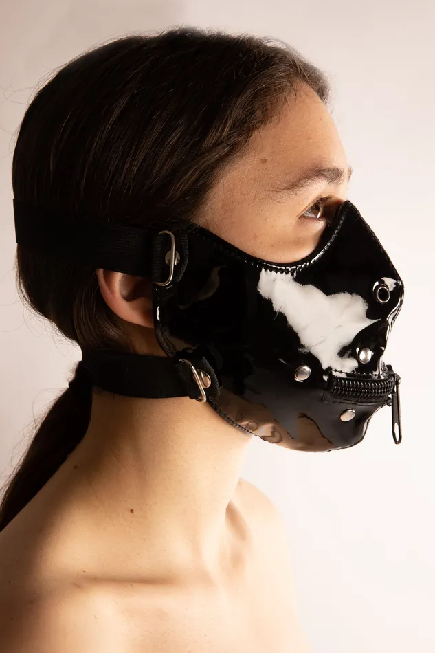 Female Sex Toys | Lektor Maschera con Cerniera in Vinile Nera - O-PRODUCTS
