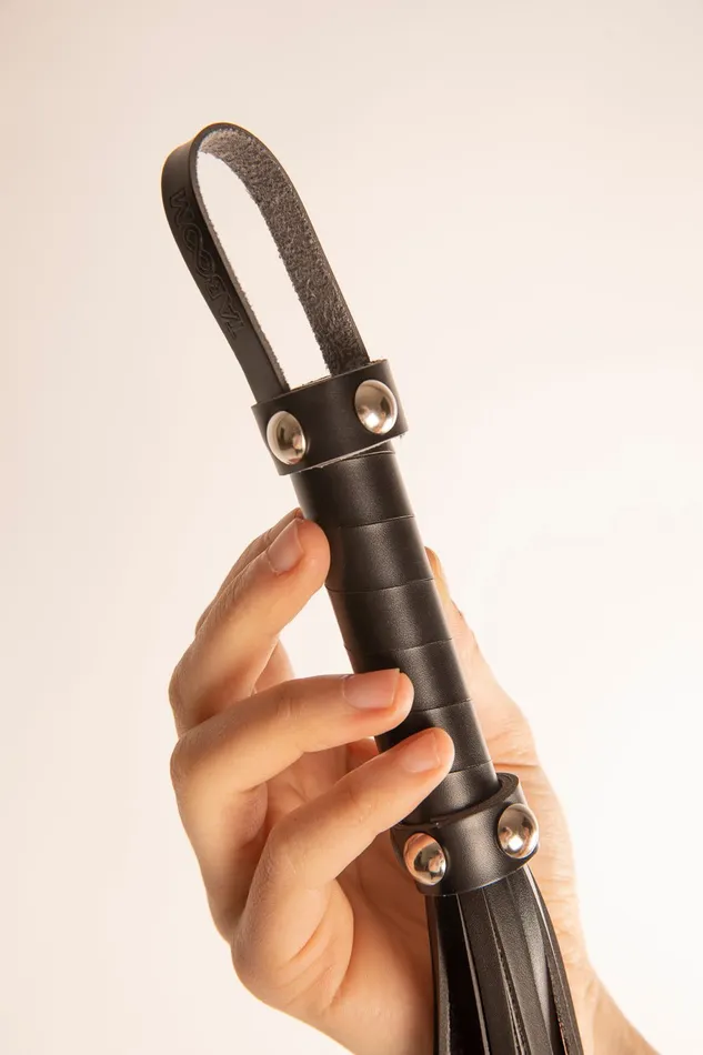 Female Sex Toys | SCALA Taboom Frusta Corta in Eco Pelle Nera