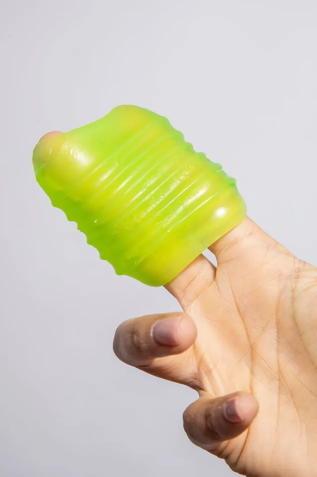 Pocket Stroker Masturbatore Pene Verde | TONGA Male Sex Toys